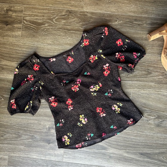 Free Press Black Floral Puff Sleeve Top - Picture 7 of 7